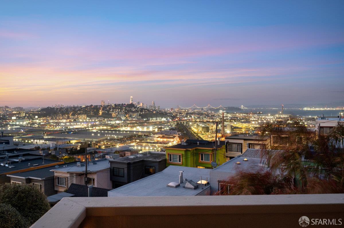 200 Bayview Circle