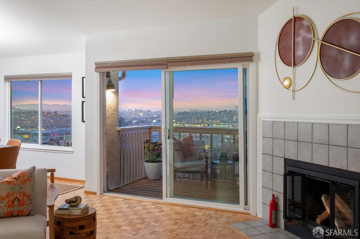 200 Bayview Circle