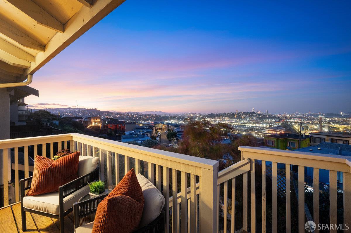 200 Bayview Circle