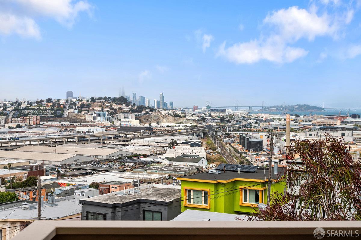 200 Bayview Circle