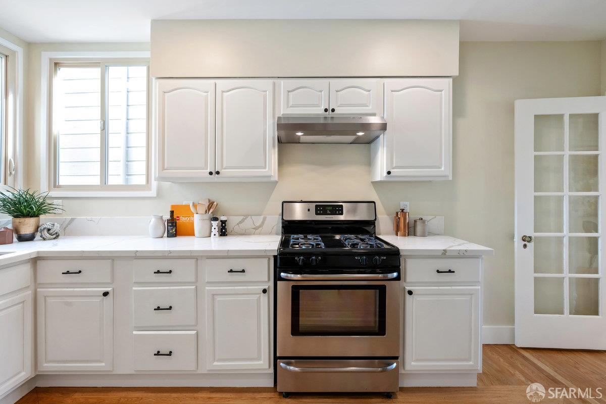 291 Capistrano Avenue