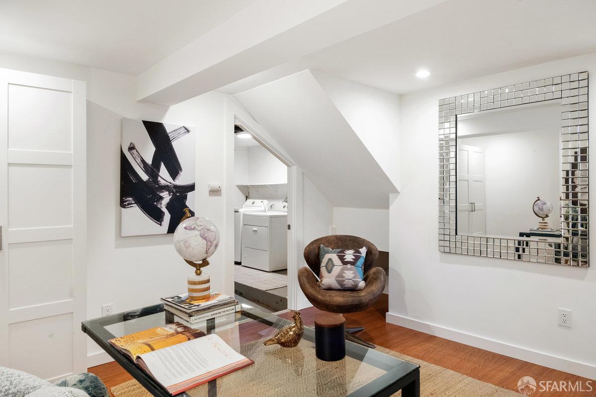 291 Capistrano Avenue