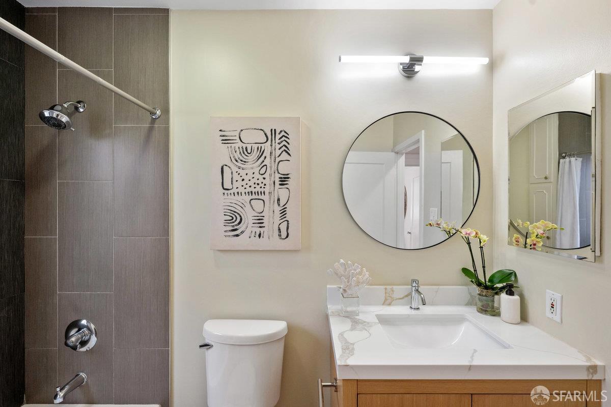 291 Capistrano Avenue