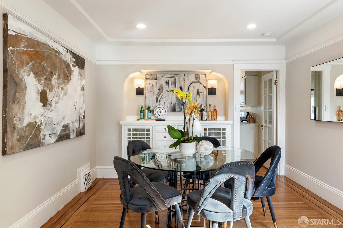 291 Capistrano Avenue