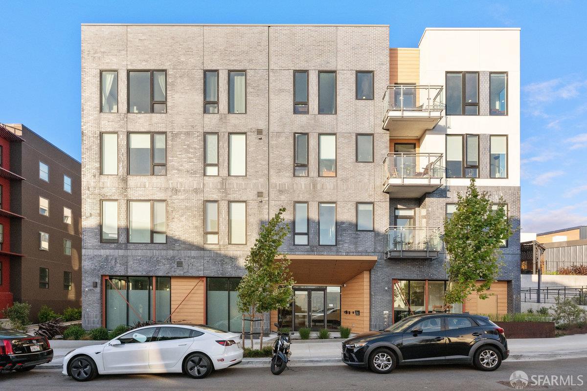52 Kirkwood Avenue # 426