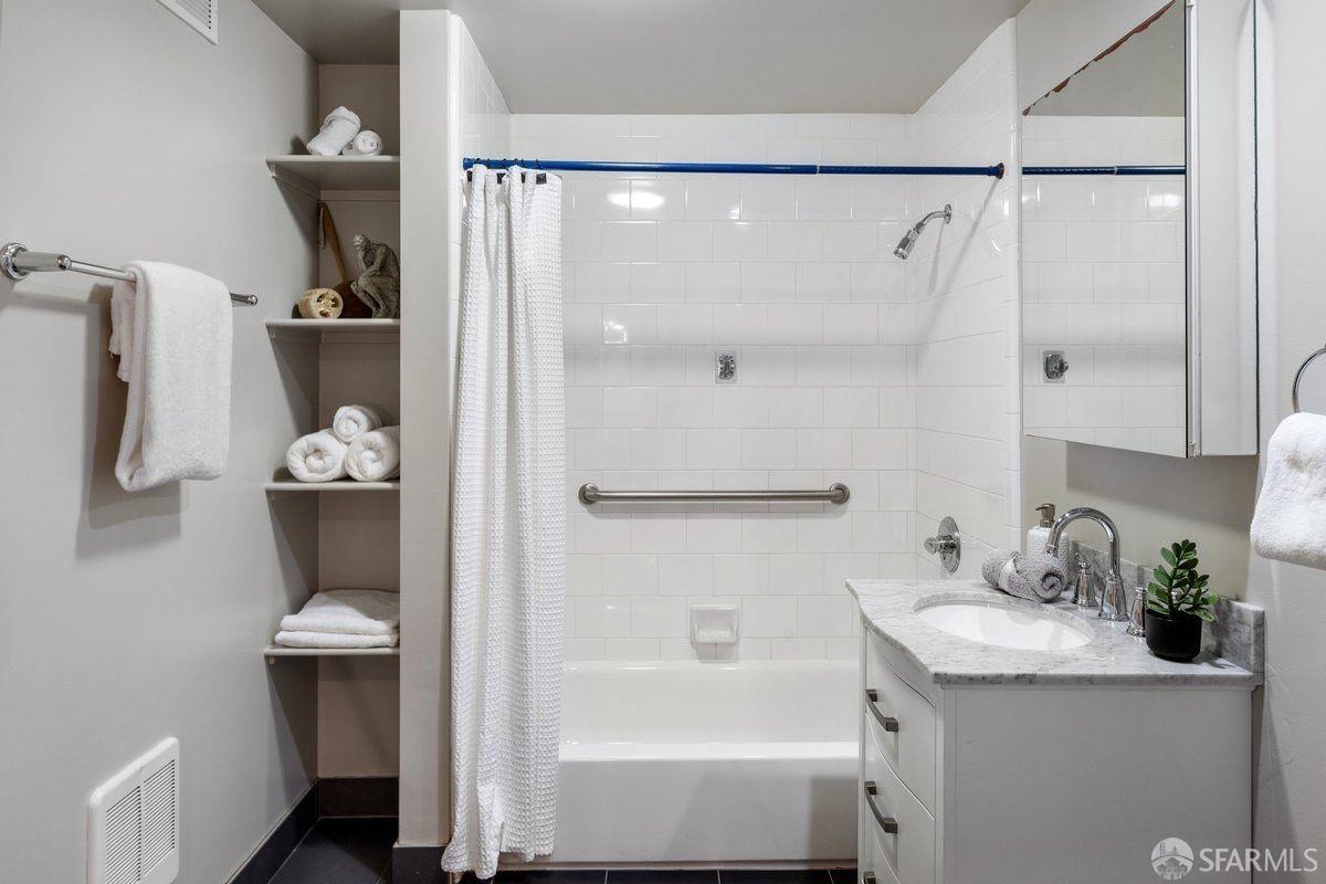 1011 23rd Street # 13