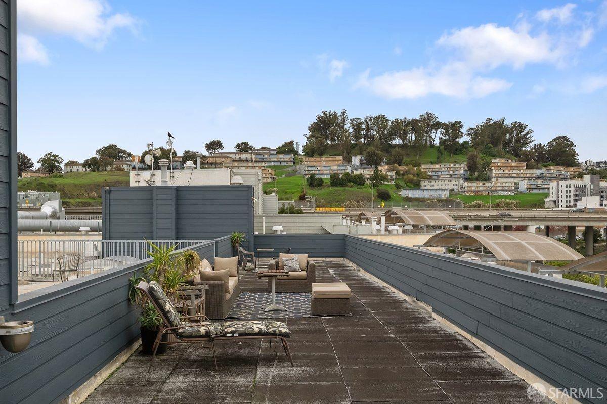 1011 23rd Street # 13