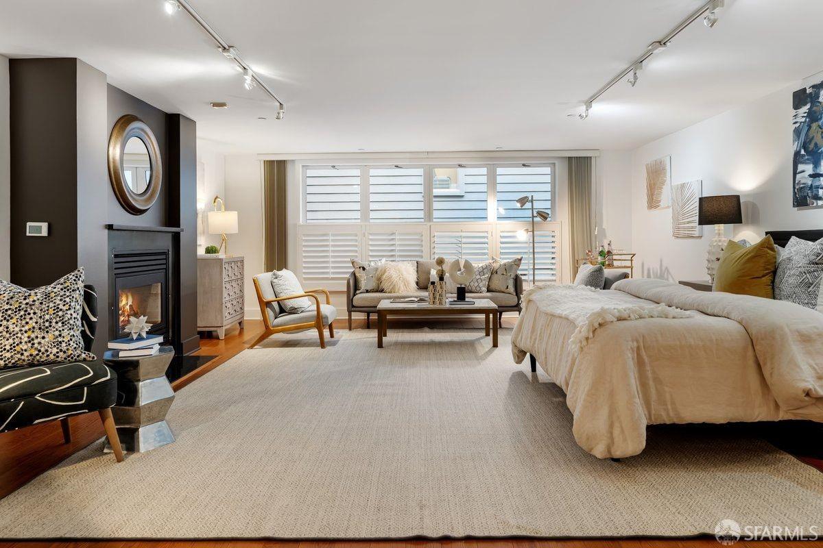 1011 23rd Street # 13