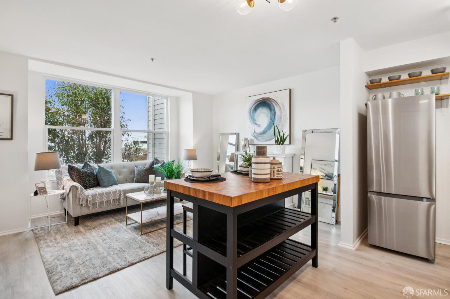 8100 Oceanview Terrace # 209