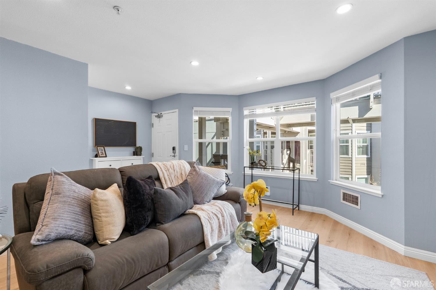 1235 Mcallister Street # 222