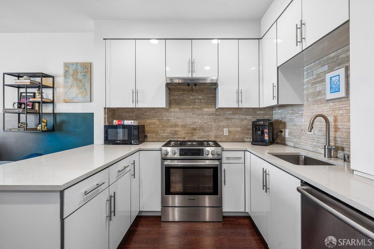 50 Jerrold Avenue # 306