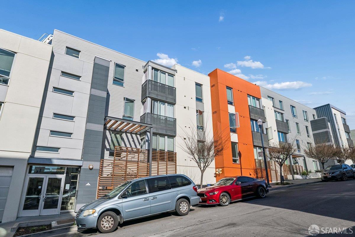 50 Jerrold Avenue # 306