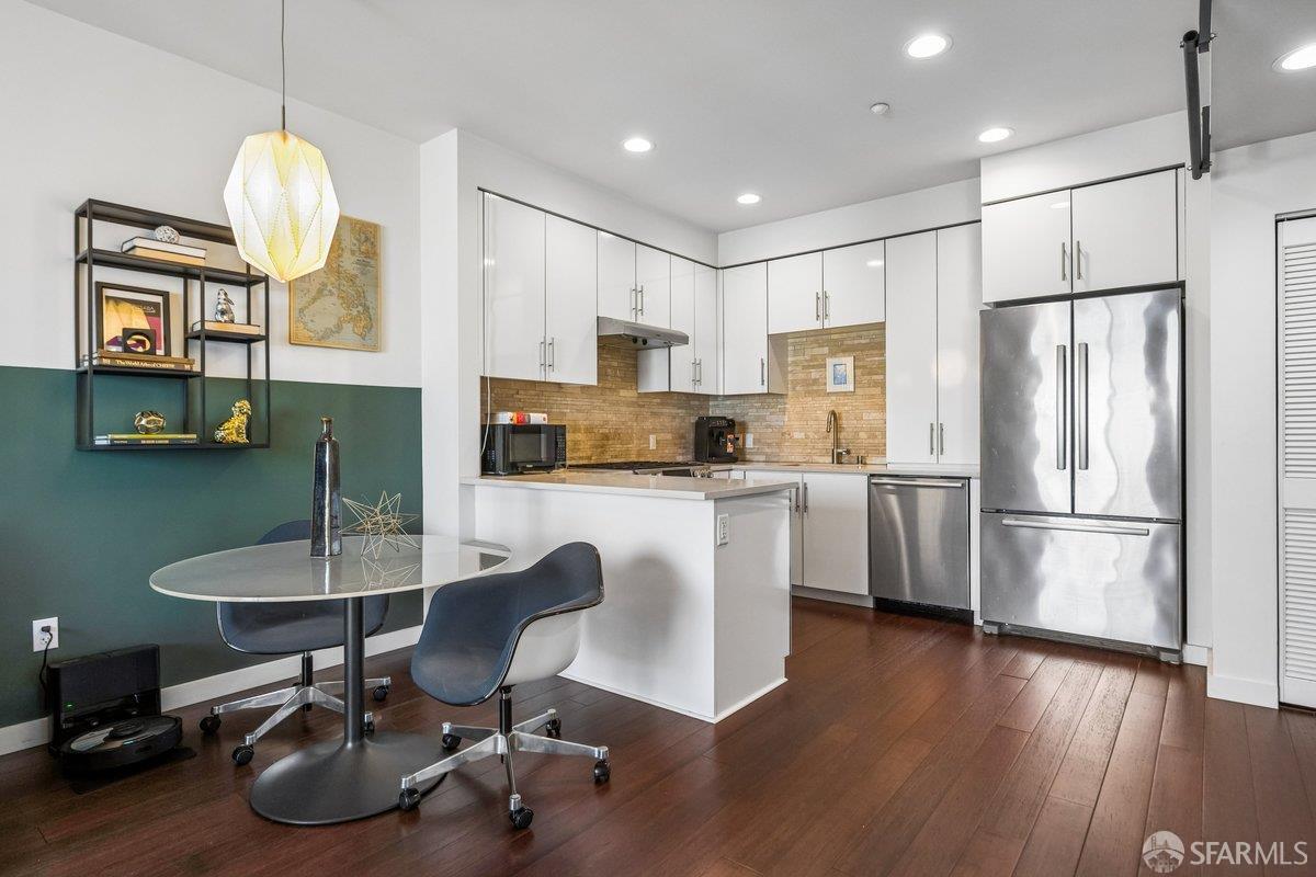 50 Jerrold Avenue # 306