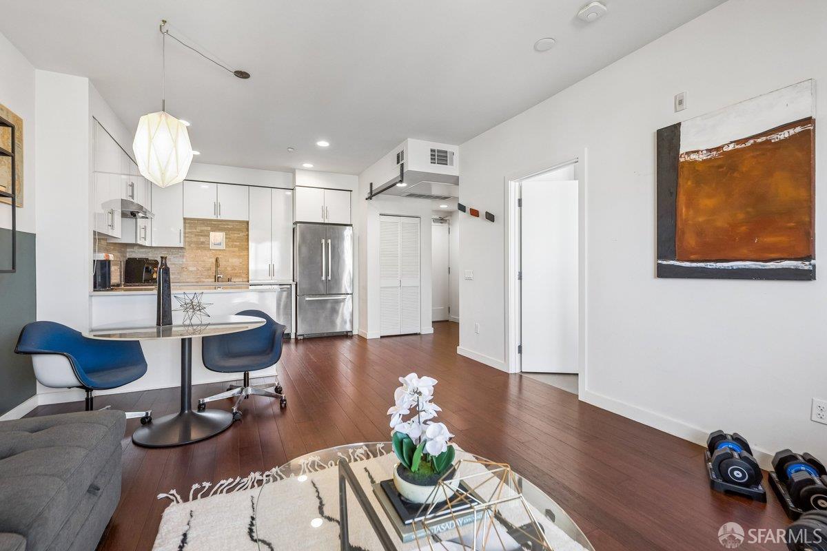 50 Jerrold Avenue # 306