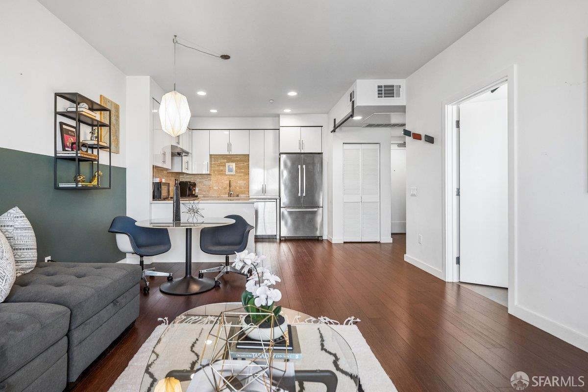 50 Jerrold Avenue # 306