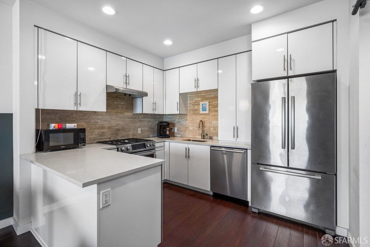 50 Jerrold Avenue # 306