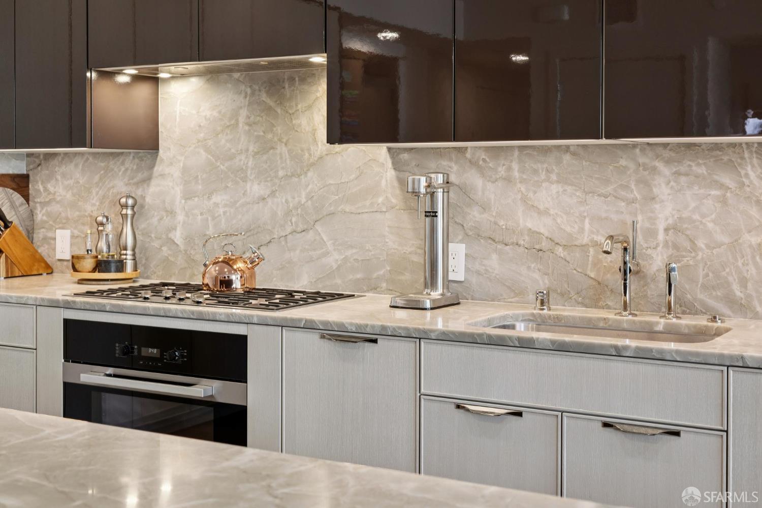 2525 Van Ness Avenue # 604