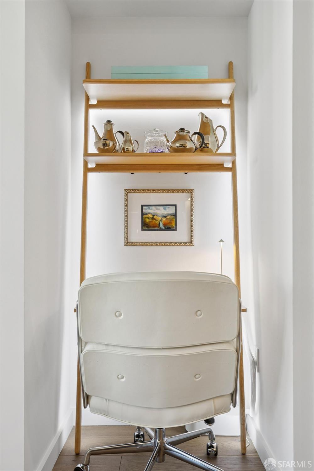 2525 Van Ness Avenue # 604