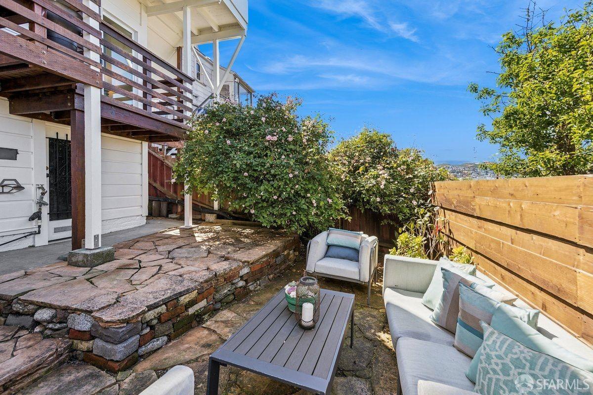 57 Montezuma Street