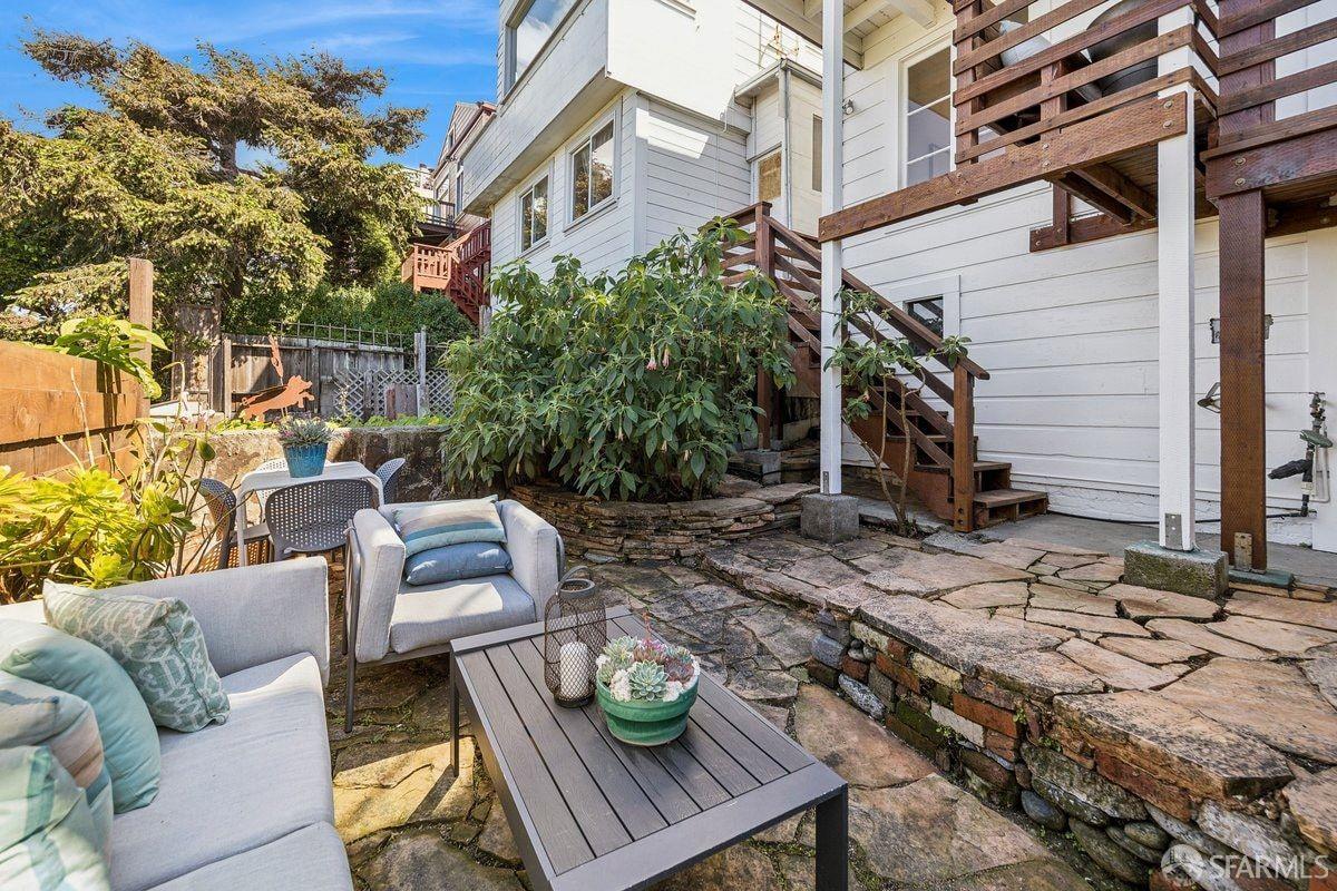 57 Montezuma Street