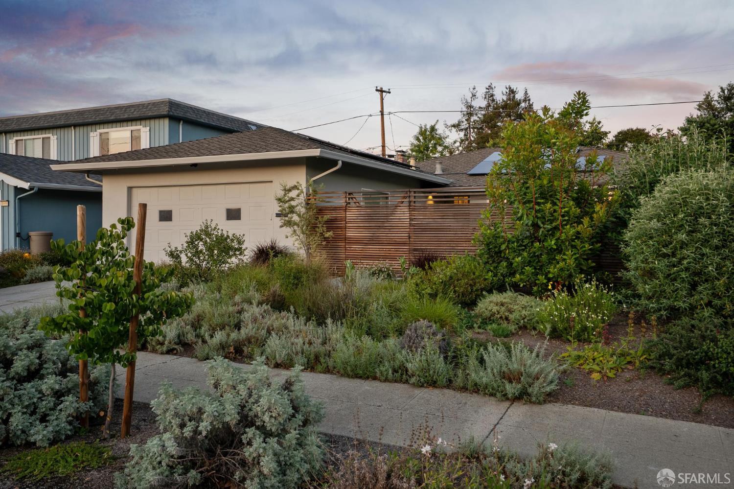 1666 Swallow Drive