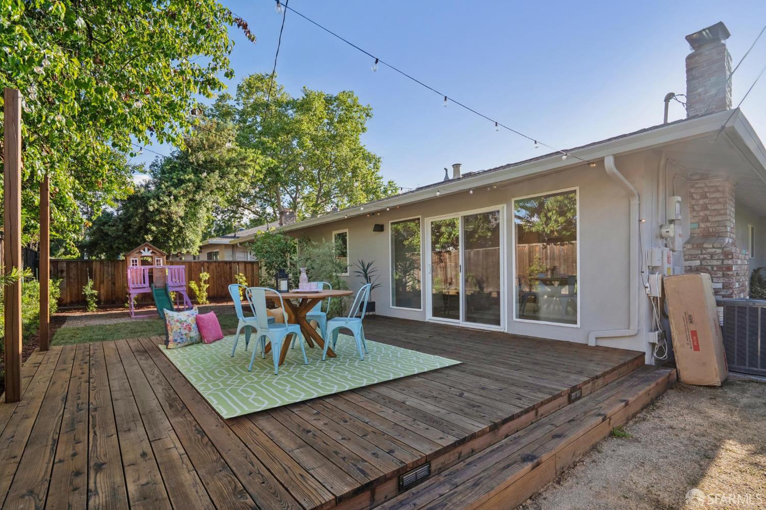 1666 Swallow Drive