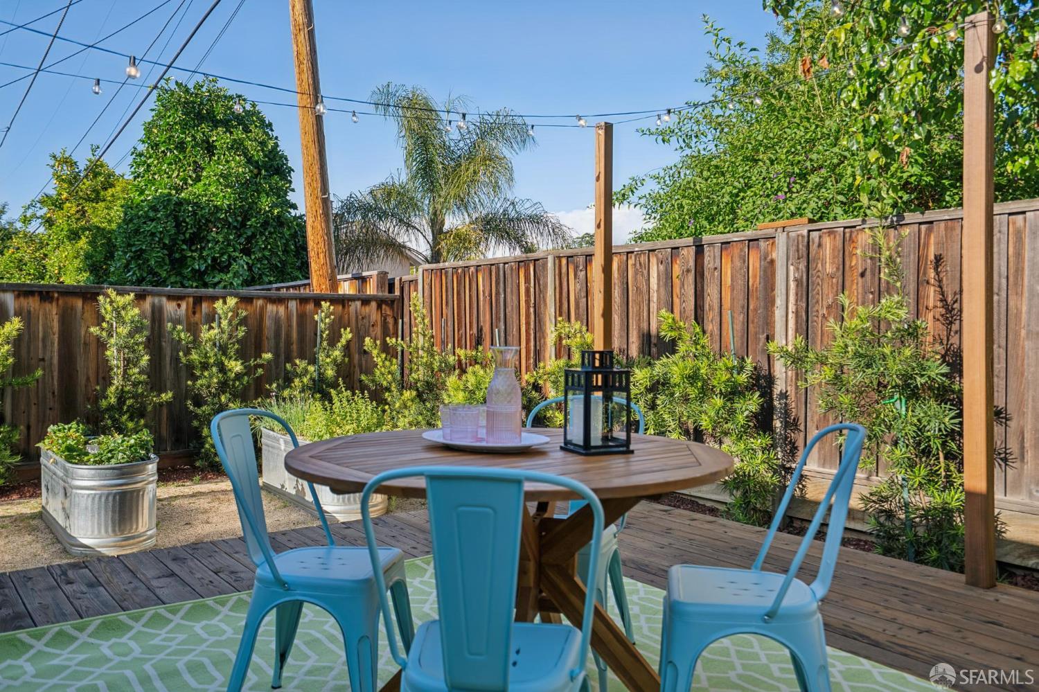1666 Swallow Drive