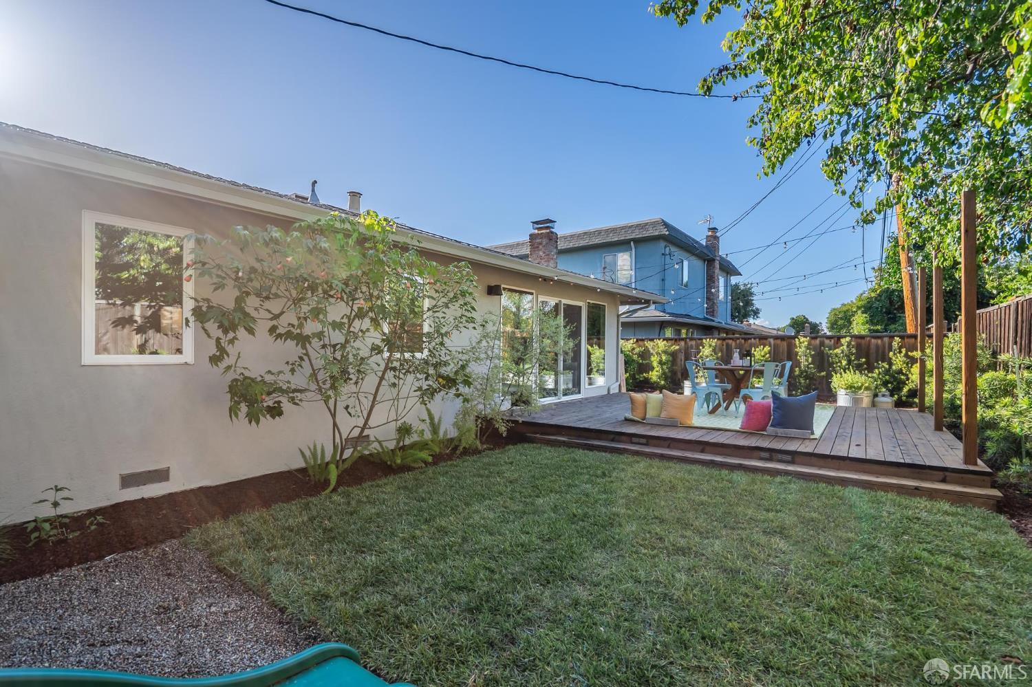 1666 Swallow Drive