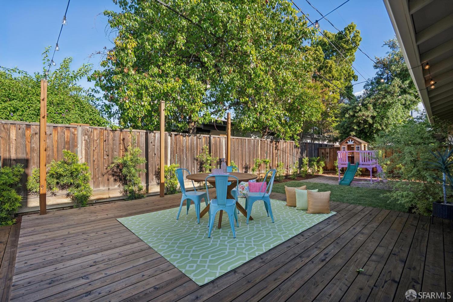 1666 Swallow Drive