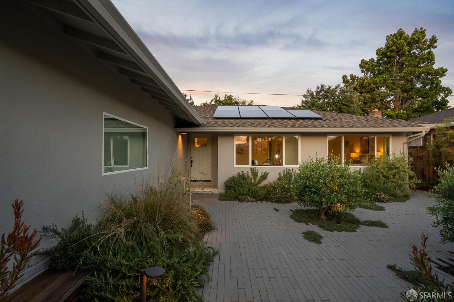 1666 Swallow Drive