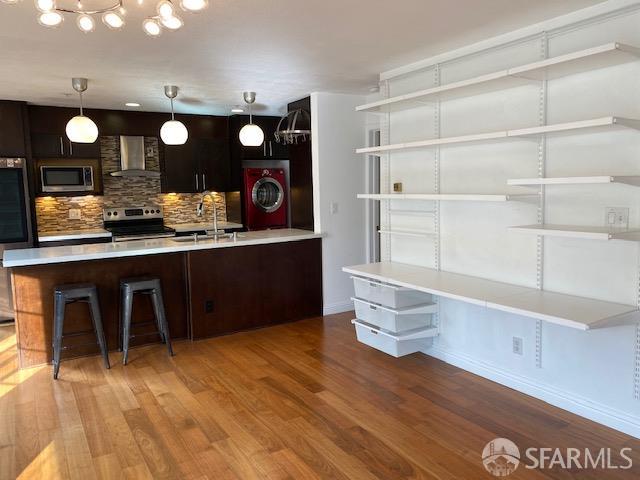 629 Chestnut Street # 202