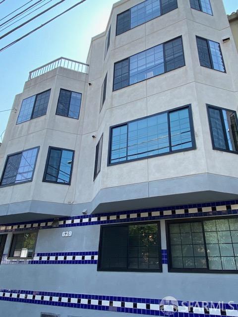 629 Chestnut Street # 202