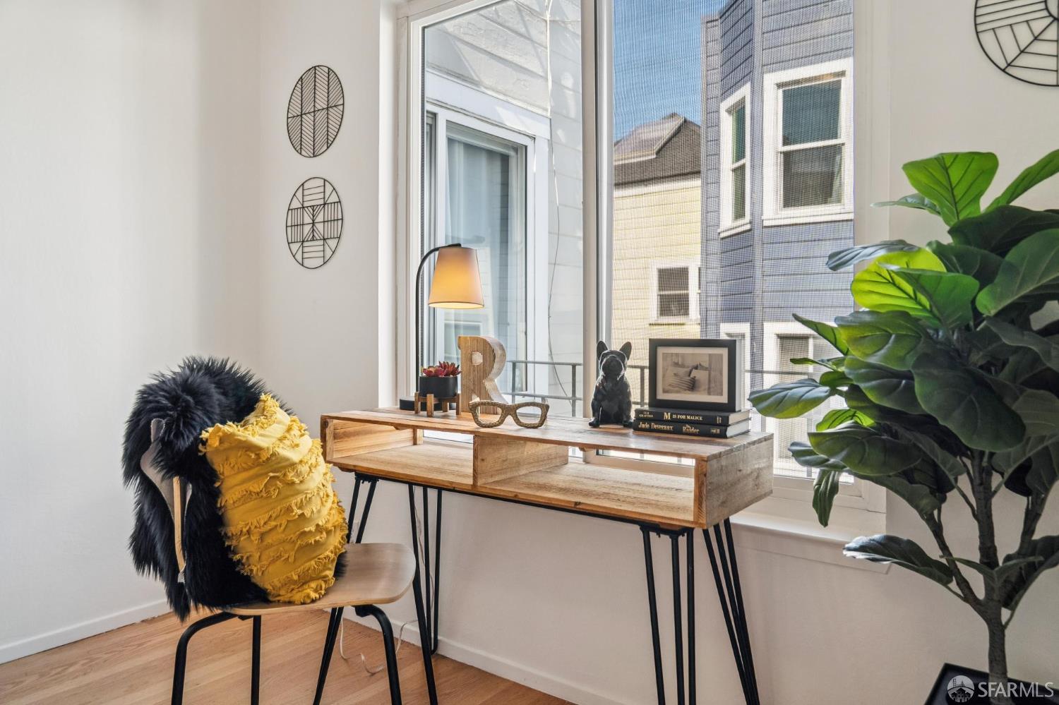 25 Camp Street # 5