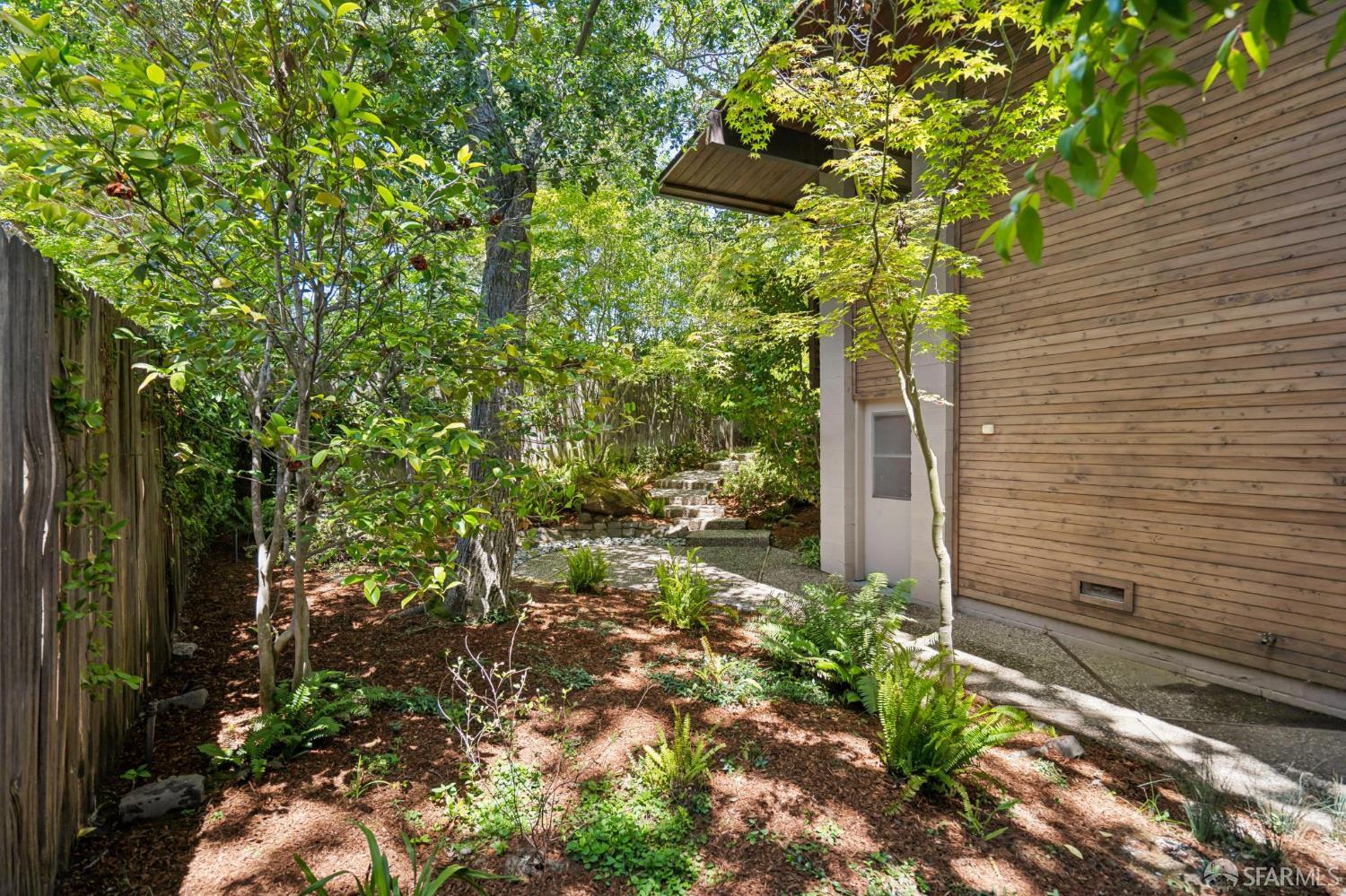 332 Canyon Drive