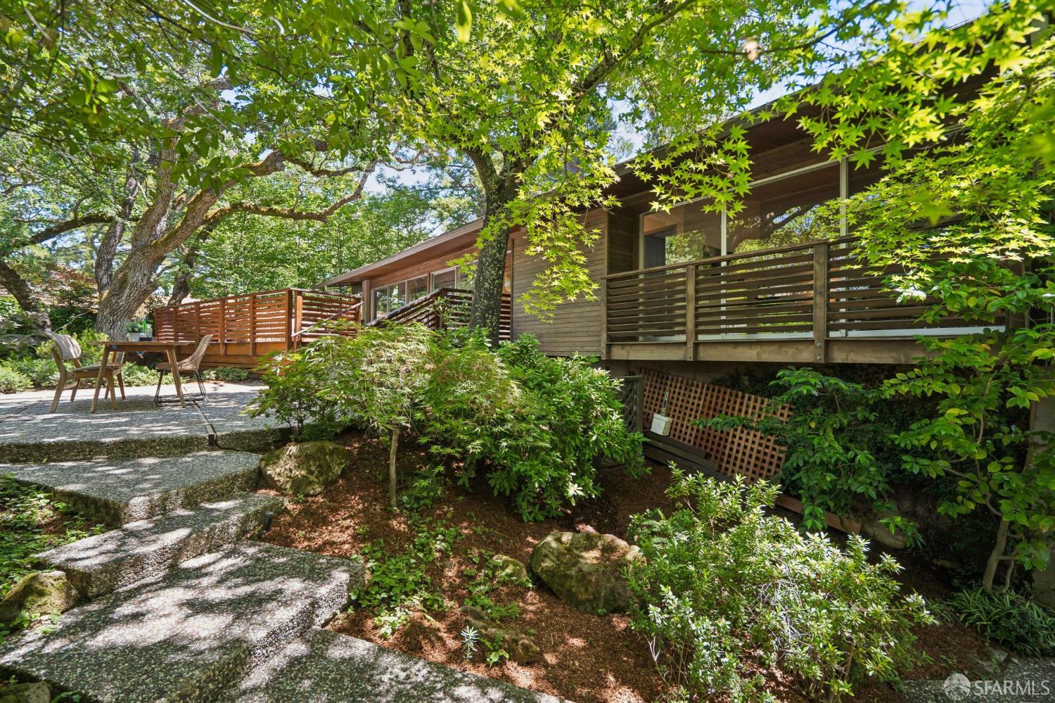 332 Canyon Drive