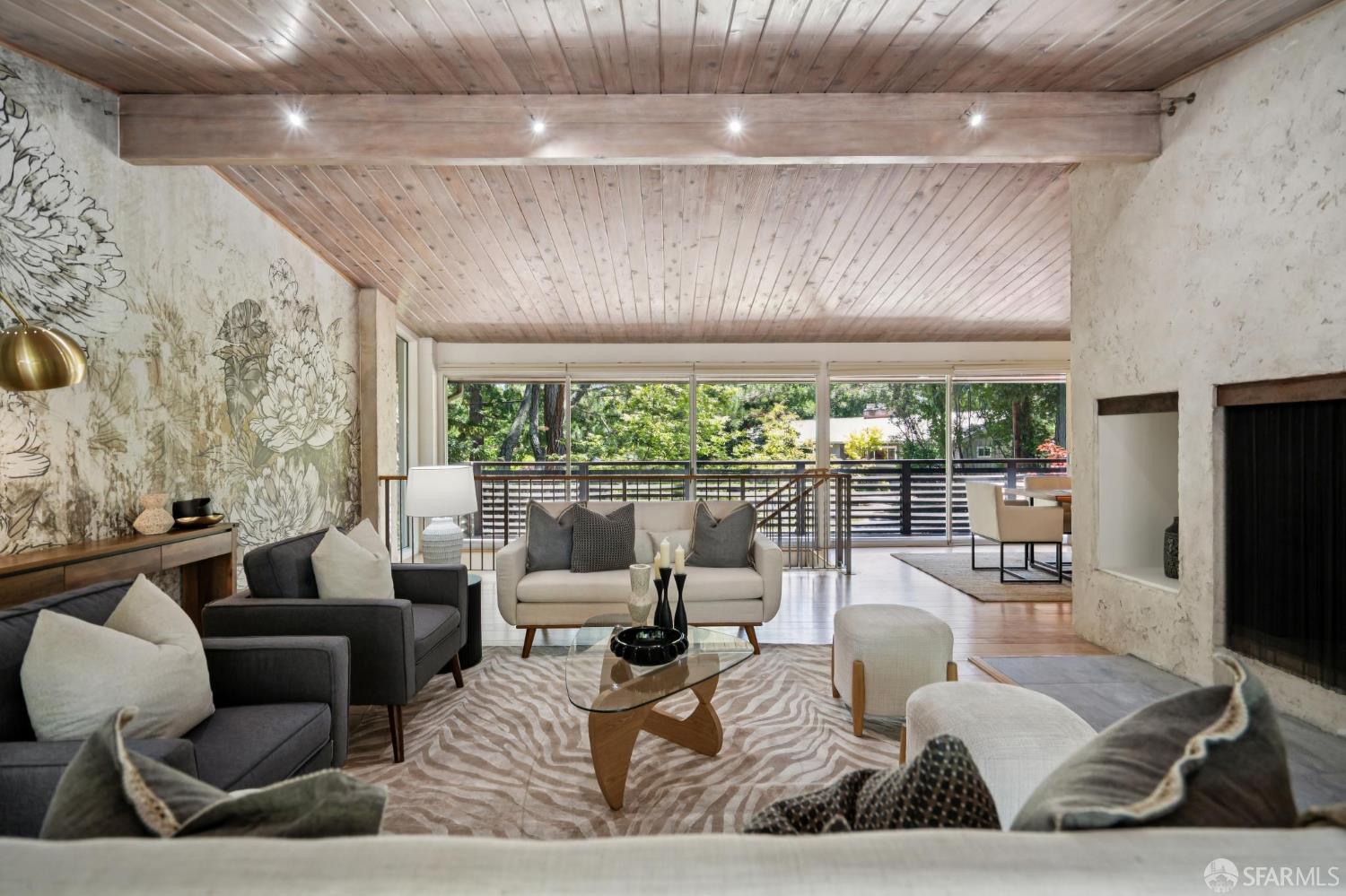 332 Canyon Drive
