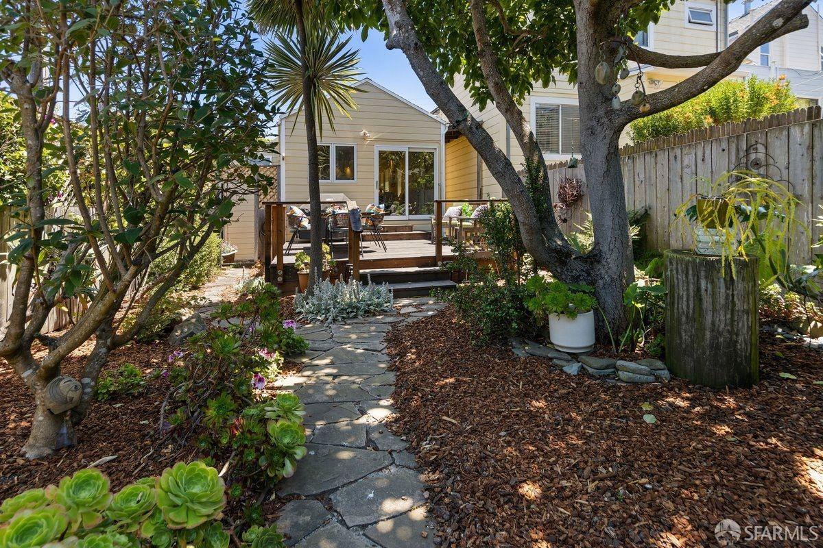 3222 Harrison Street