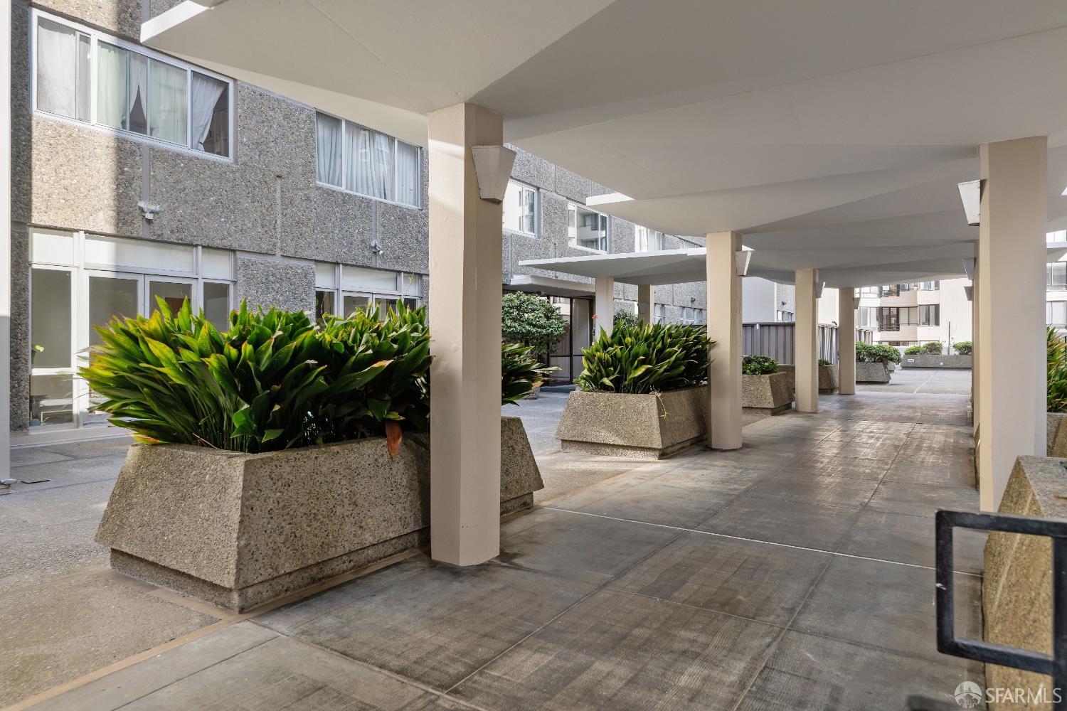 1001 Pine Street # 1308