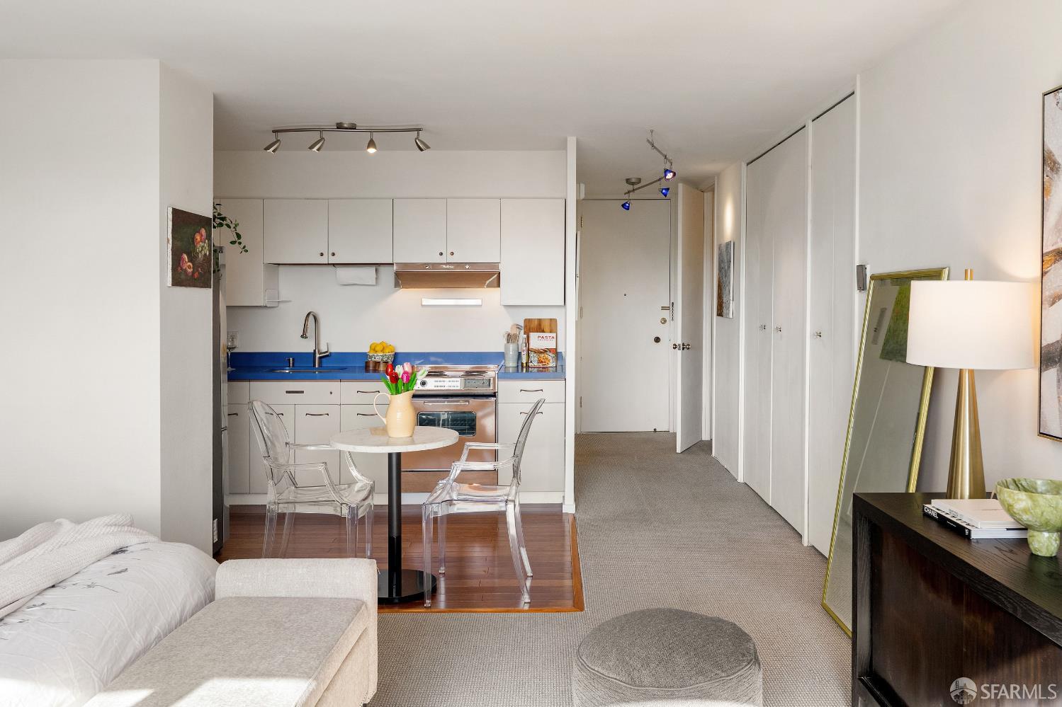 1001 Pine Street # 1308