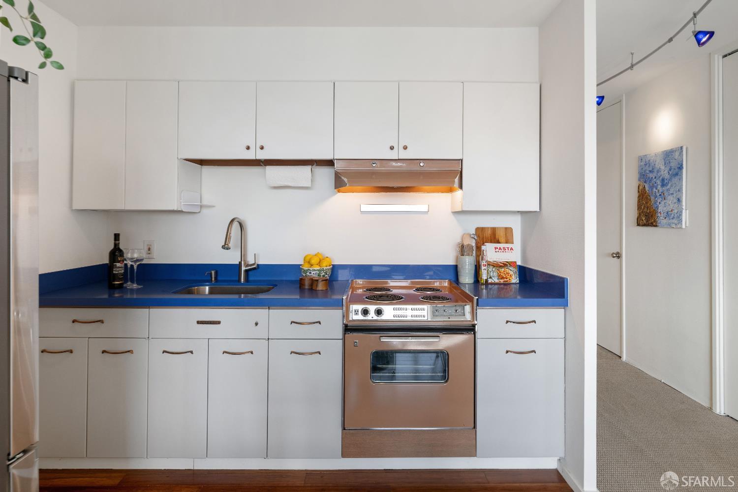 1001 Pine Street # 1308
