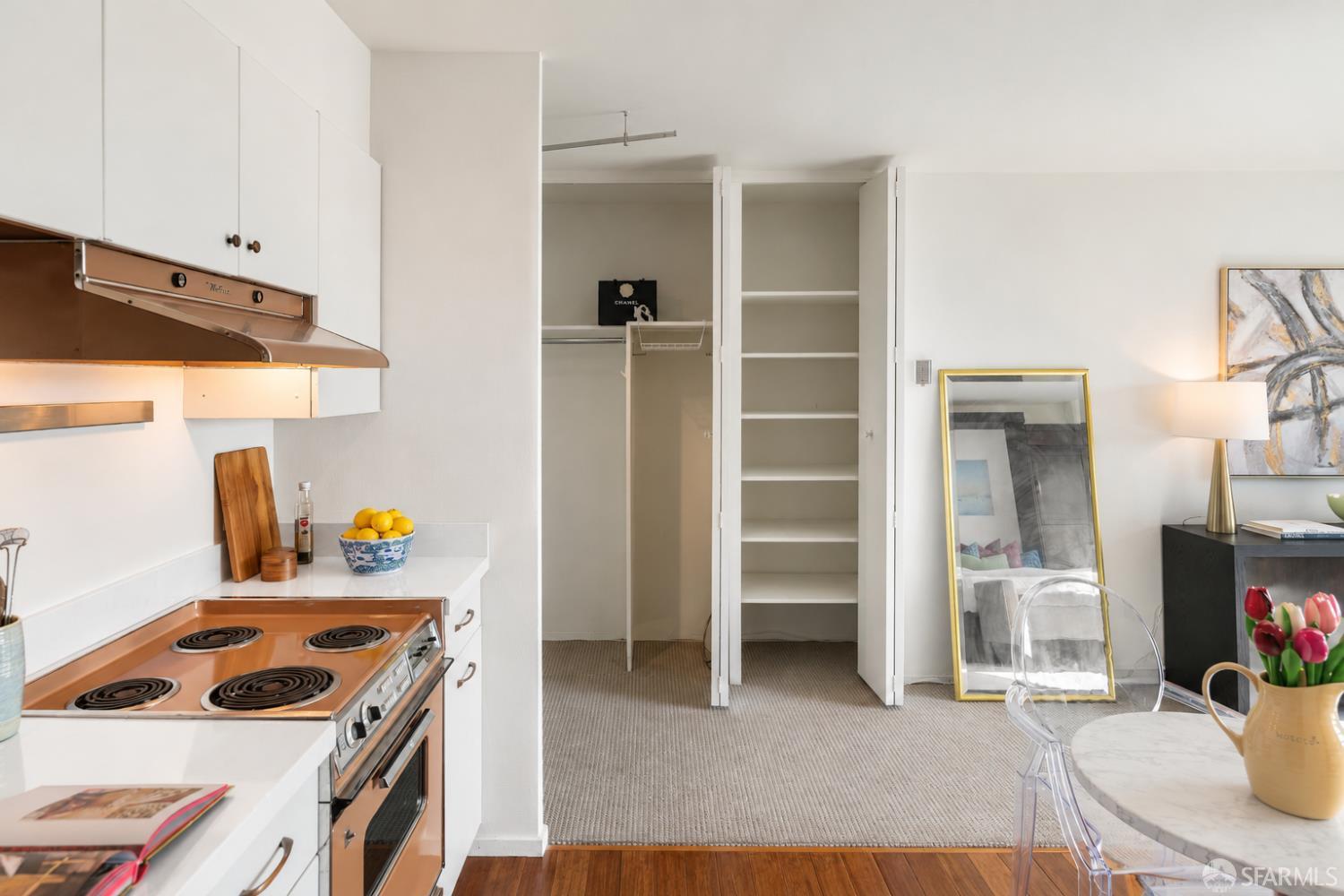 1001 Pine Street # 1308