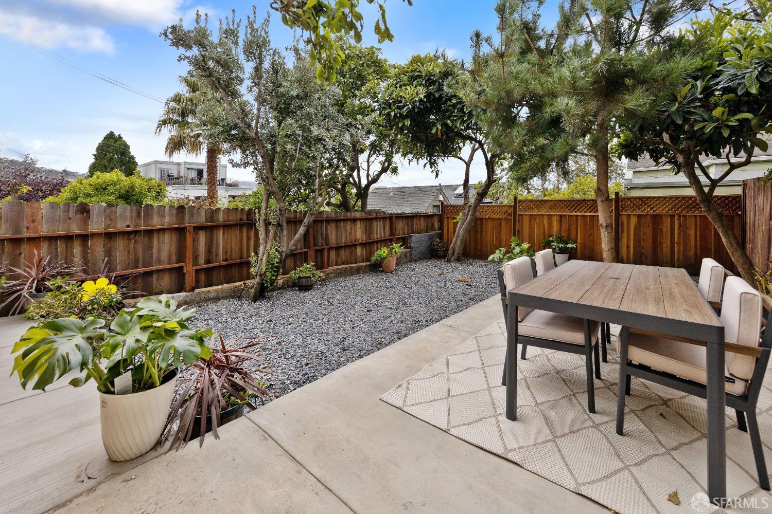 90 Peralta Avenue