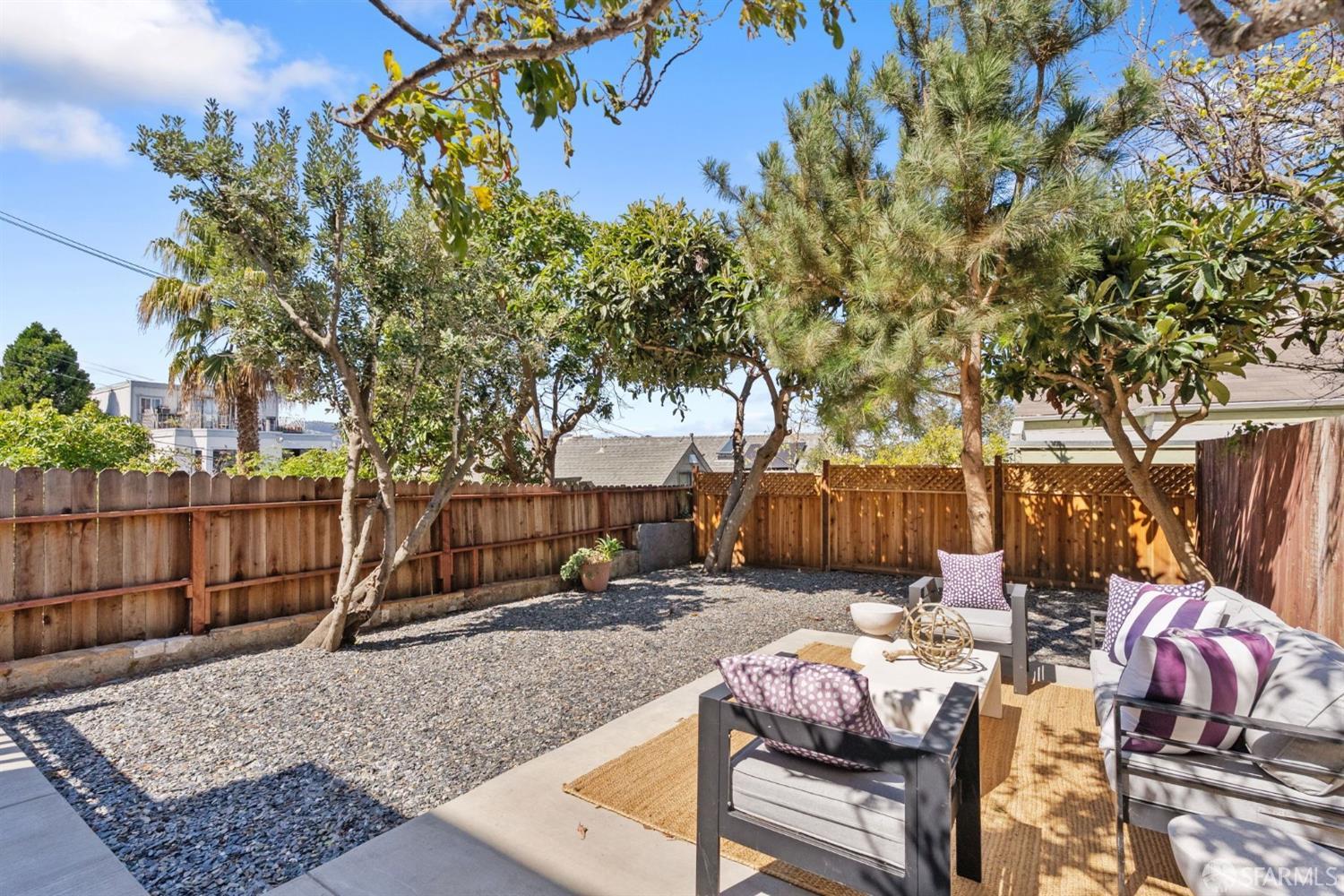 90 Peralta Avenue