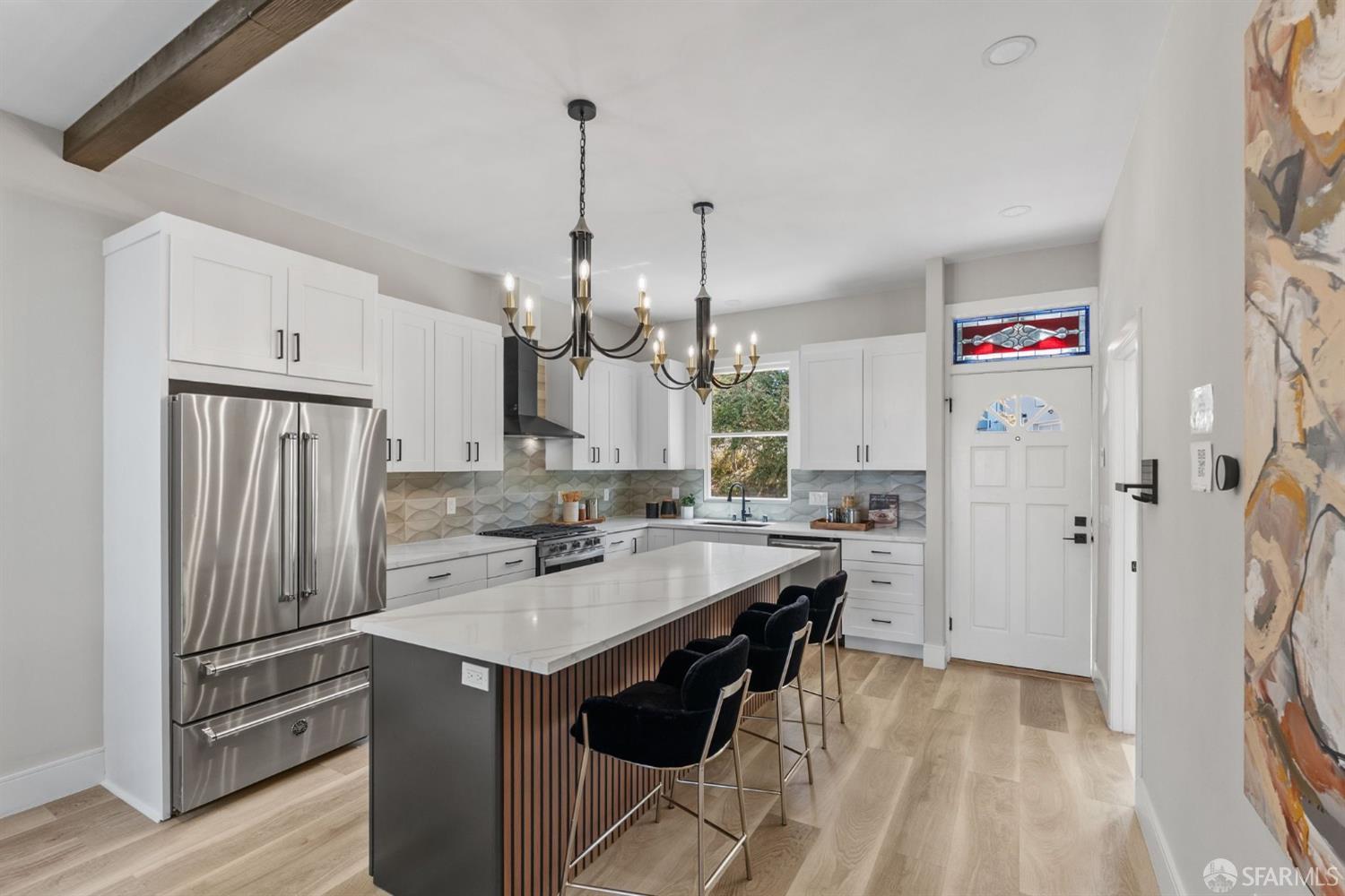90 Peralta Avenue