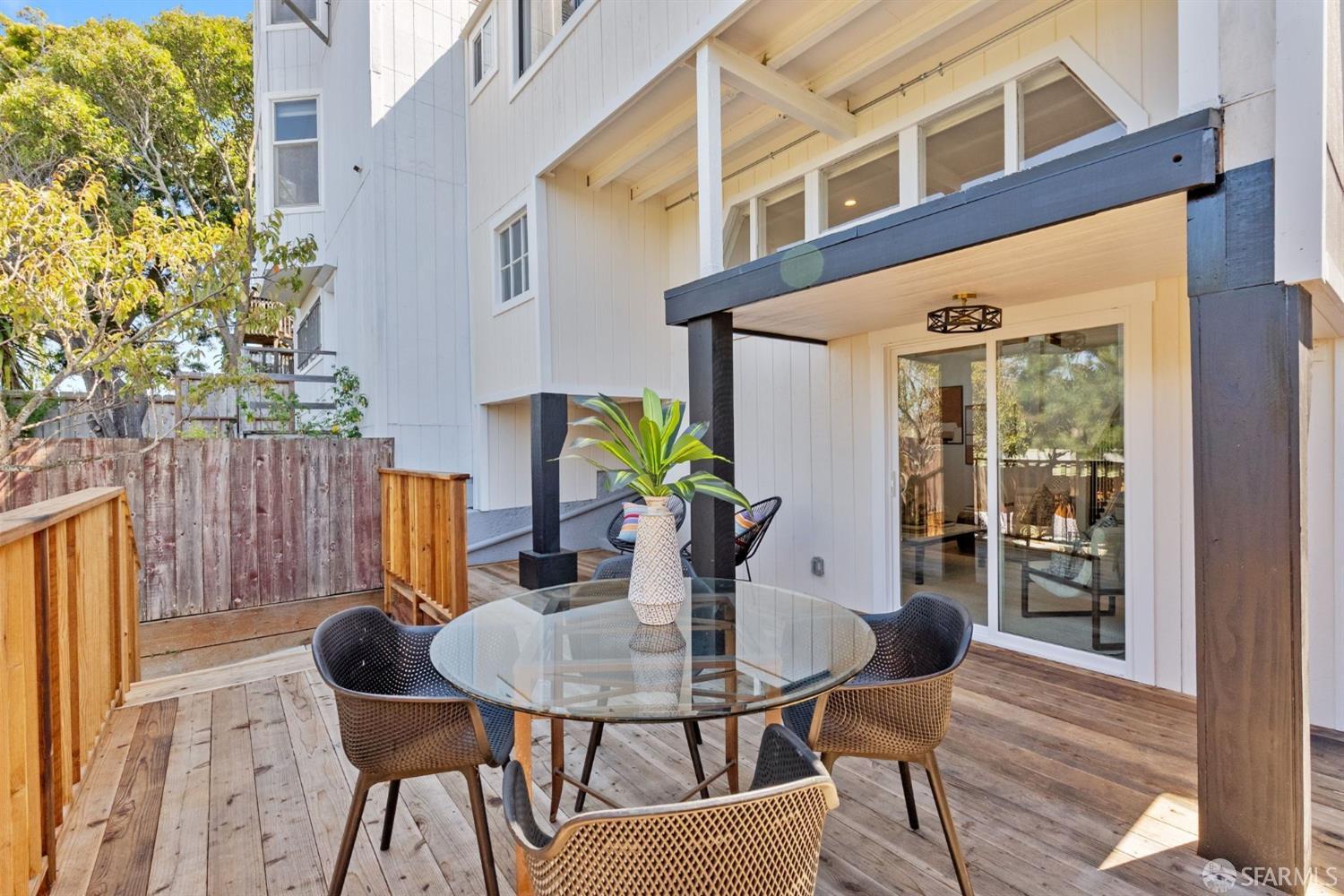 90 Peralta Avenue