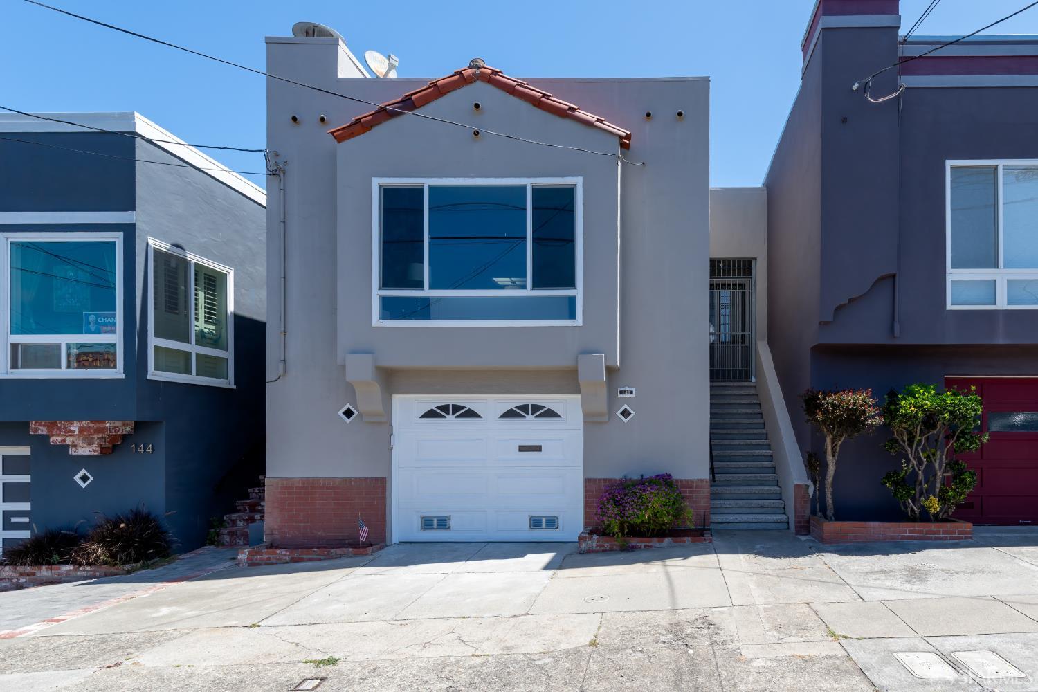 140 Naglee Avenue