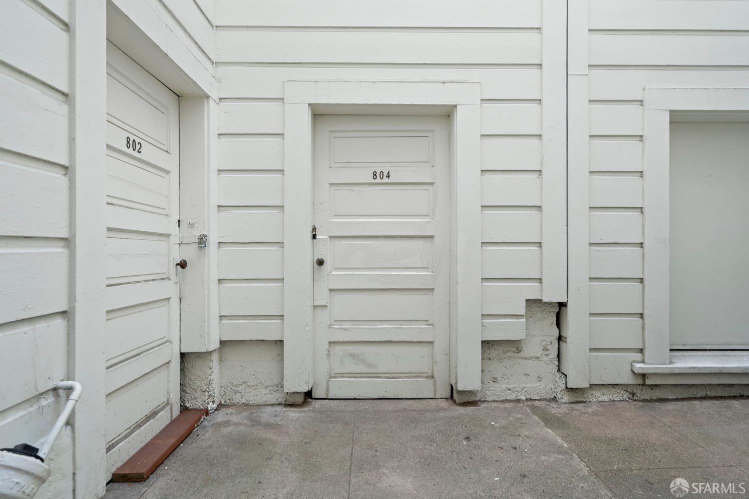 804 York Street