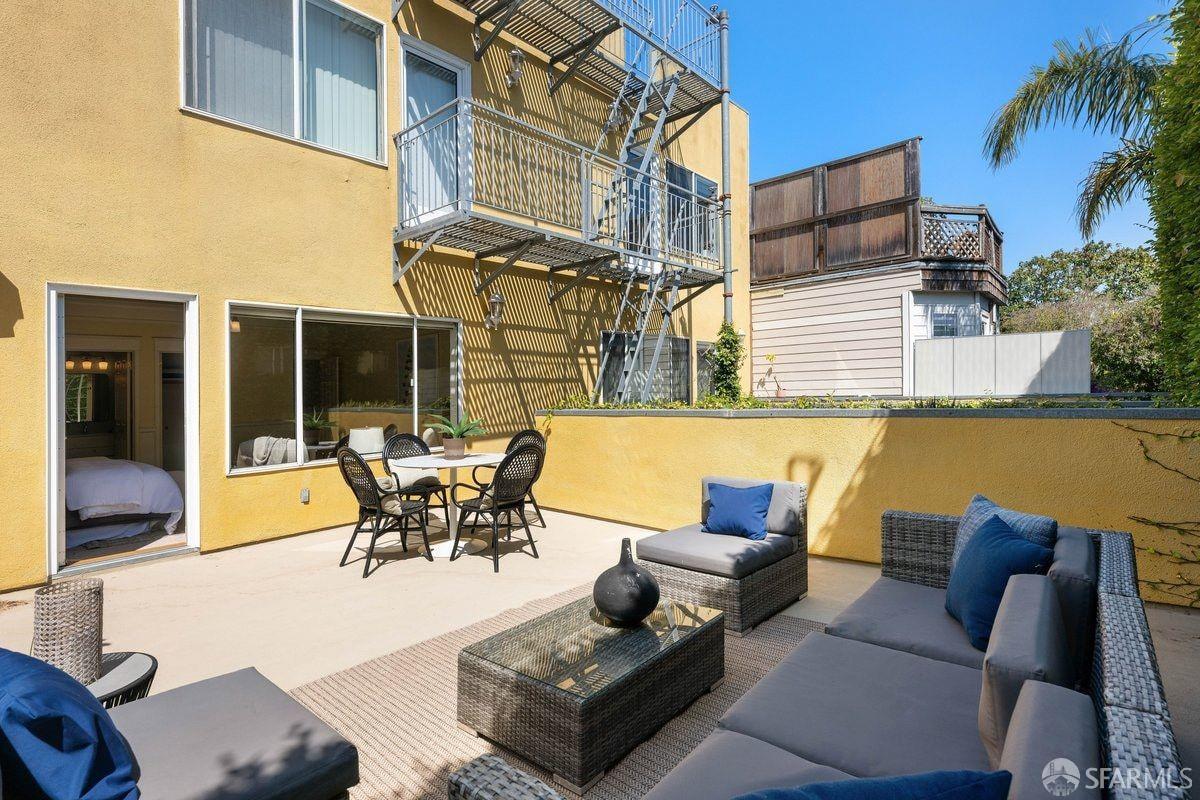 2773 Folsom Street # 201