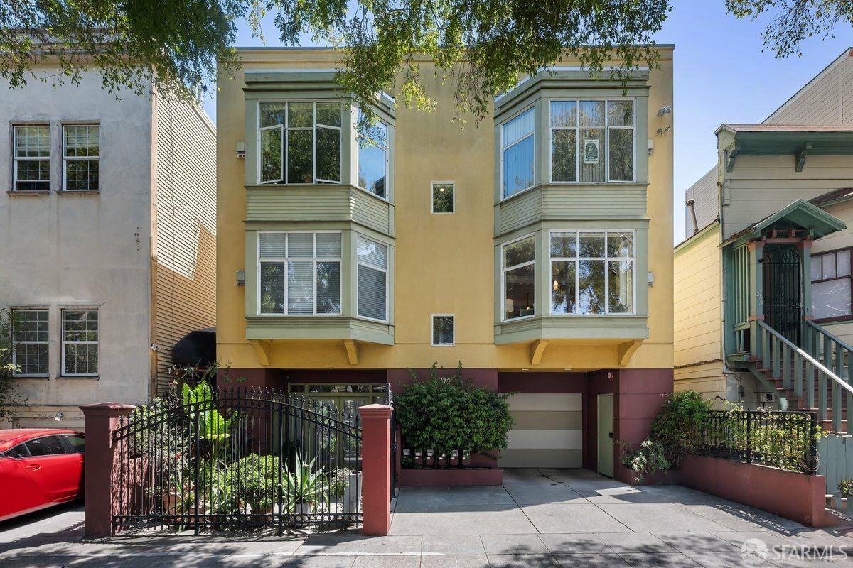 2773 Folsom Street # 201