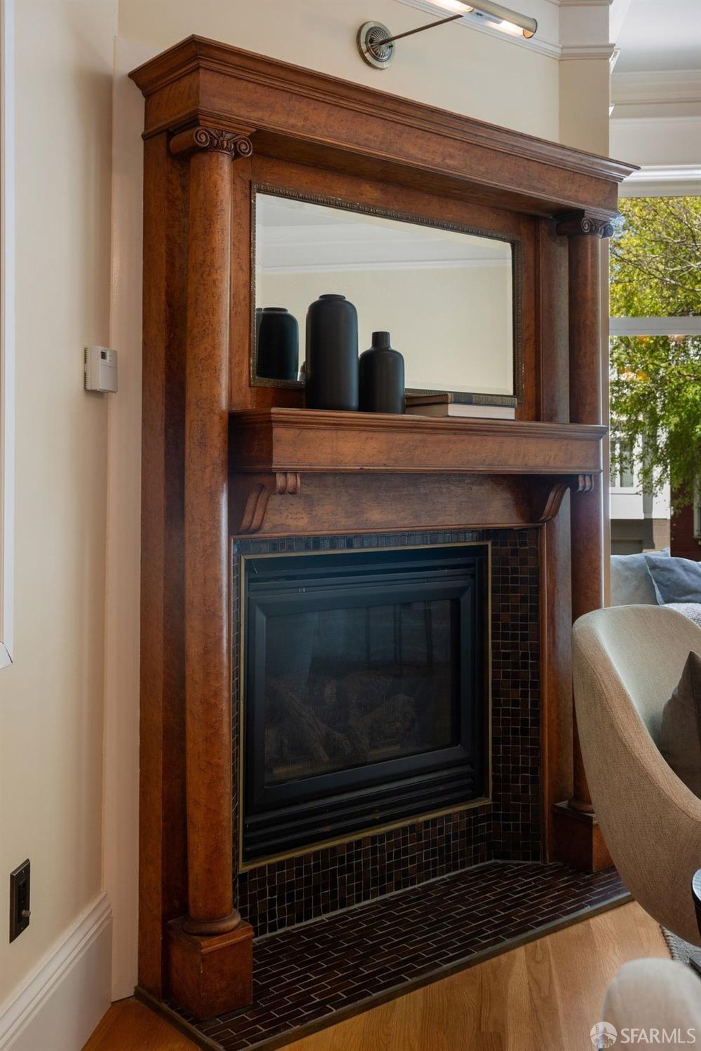 2773 Folsom Street # 201